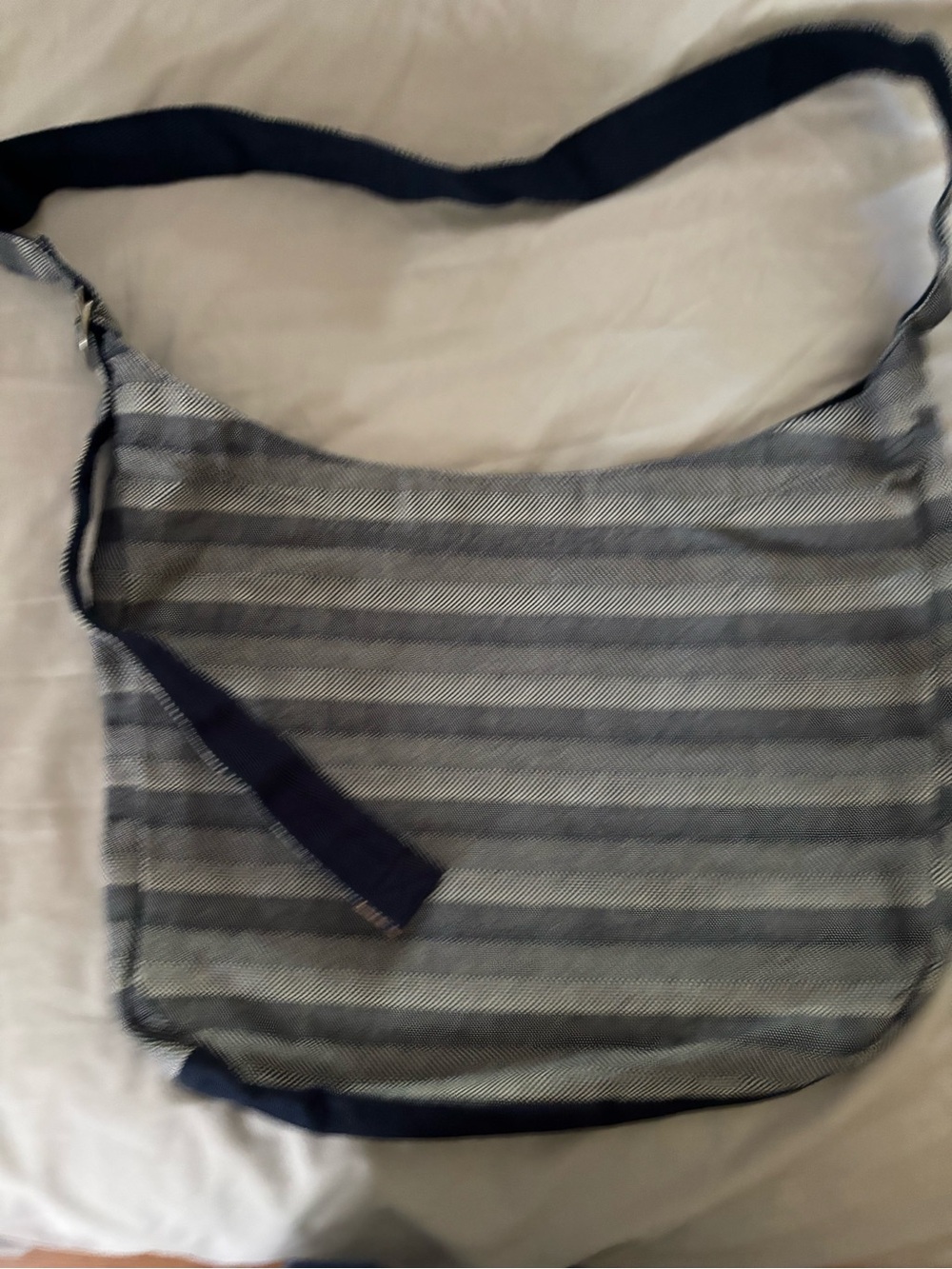 Thirty-One Retro Metro Gray Stripe Crossbody Shoulder Bag Adjustable Strap NWOT